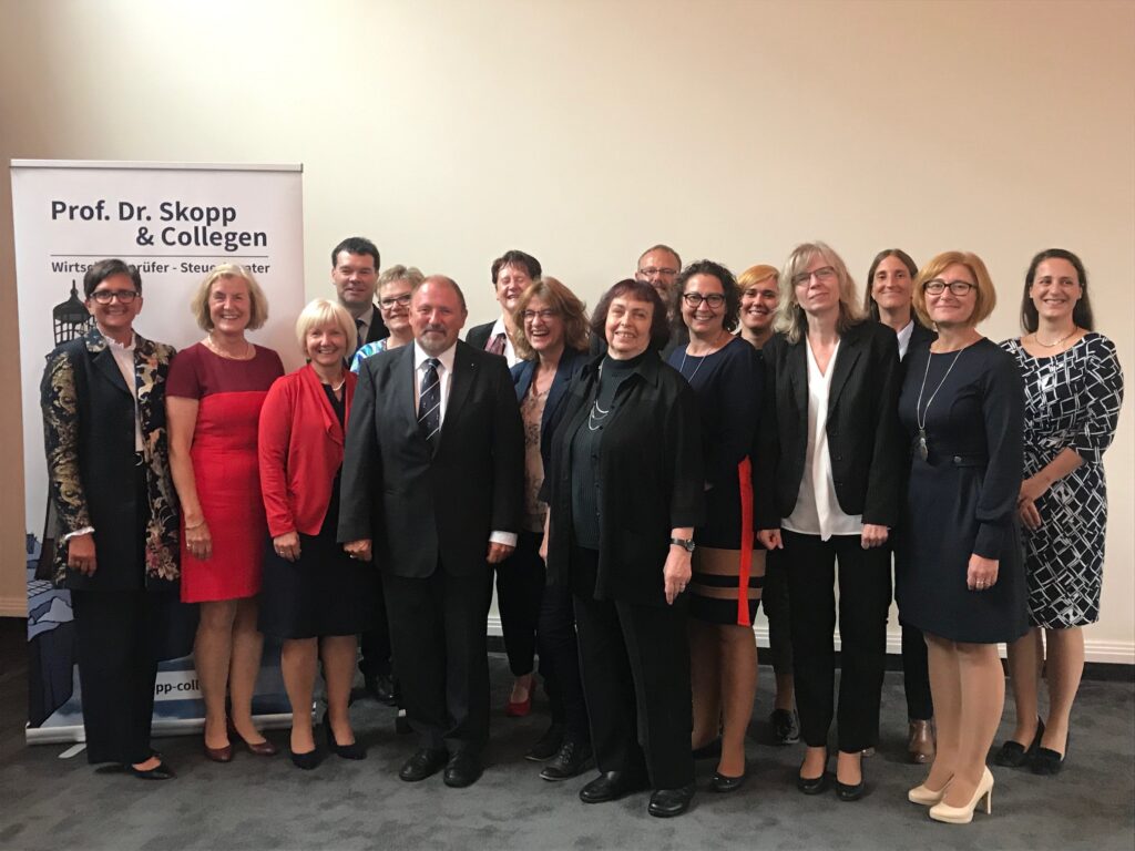 90 Jahre Prof. Dr. Skopp & Collegen